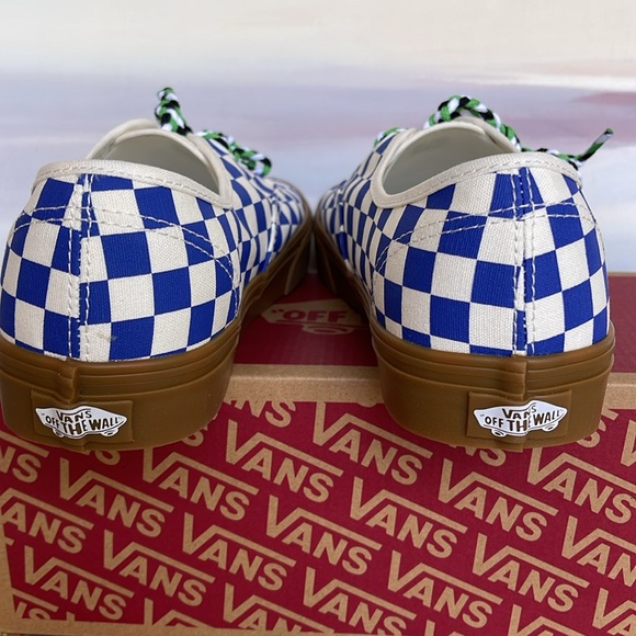 Vans WMNS Authentic
Checkerboard Blue/White
VN0009PVY6Z
Sneakers - Picture 14 of 16